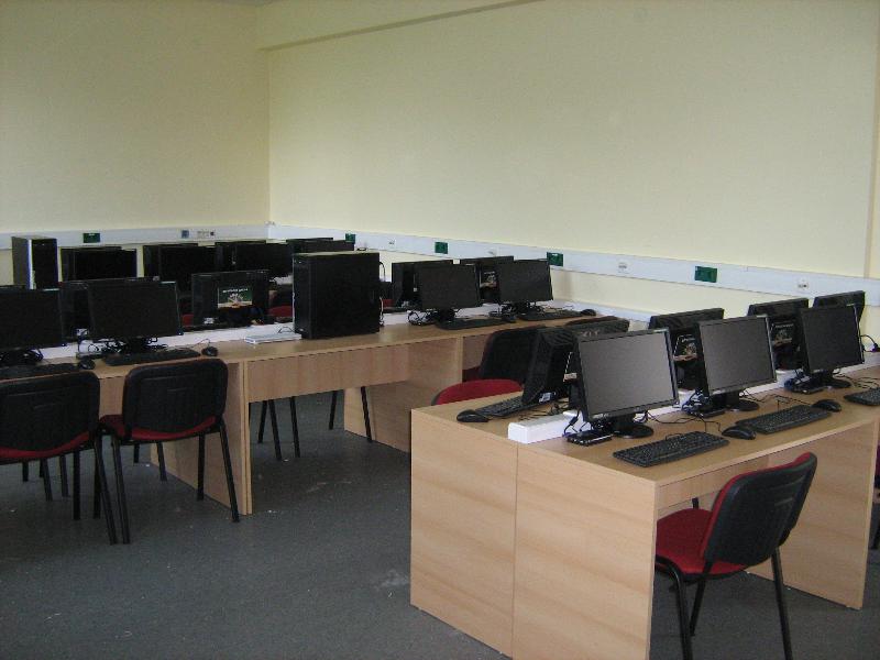 Дигитални кабинет у школи